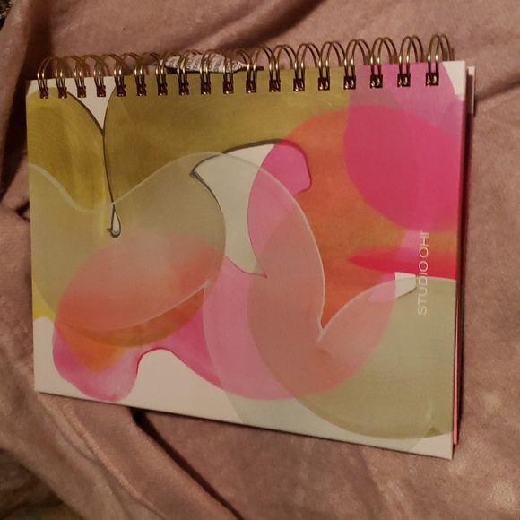 Studio Oh!  Edith Notebook - Picture 5 of 6